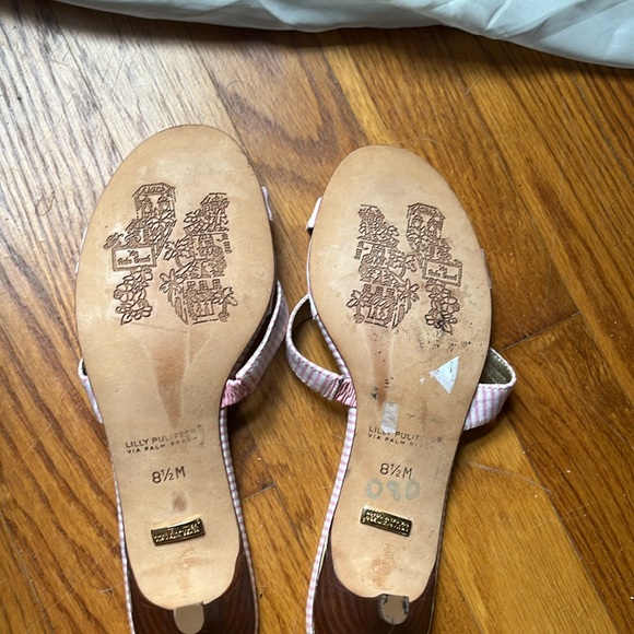 Lilly Pulitzer Sandals Size 8 1/2 Pink and White stripes-fabric - Picture 5 of 6